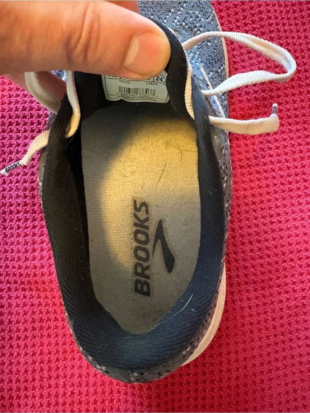 Brooks Launch 7 (1203221B062) Women 7.5